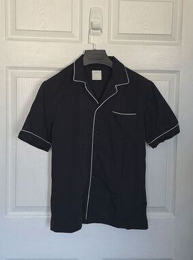 Sandro Paris men’s short sleeve shirt with white piping Size S